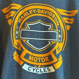 Harley Davidson Kent’s Abilene T-Shirt. No size tag, it’s a 2XL